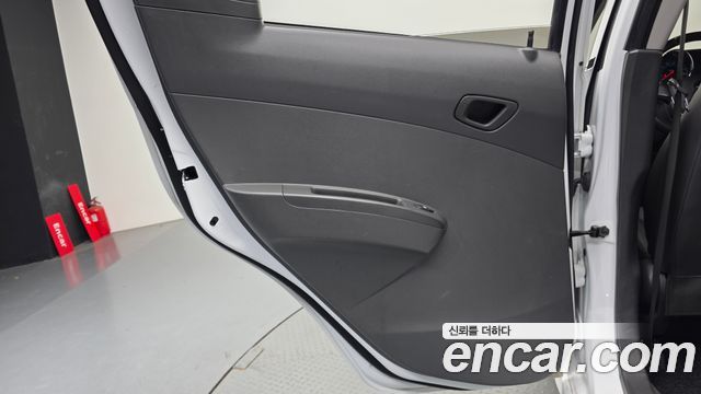 Chevrolet Korea Spark 2014 — photo 15