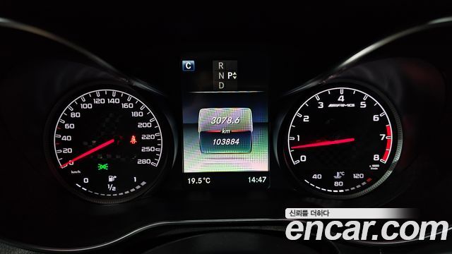 Mercedes-Benz GLC-Class 2018 — photo 11