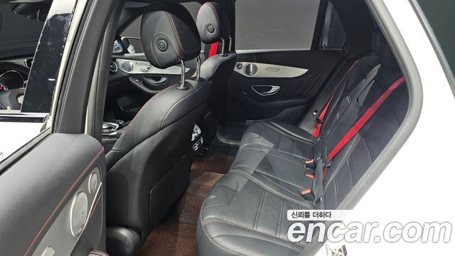 Mercedes-Benz GLC-Class 2018 — photo 18