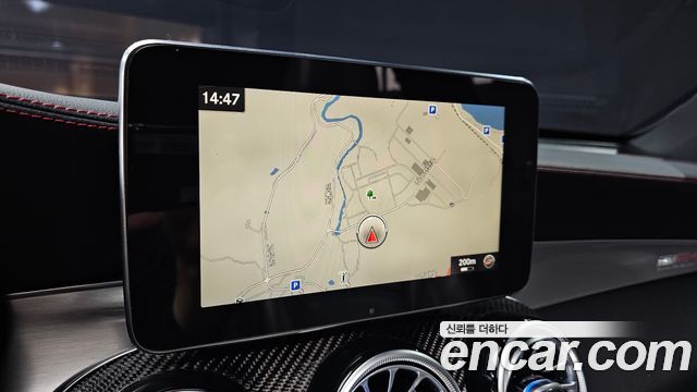 Mercedes-Benz GLC-Class 2018 — photo 21
