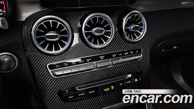 Mercedes-Benz GLC-Class 2018 — photo 27