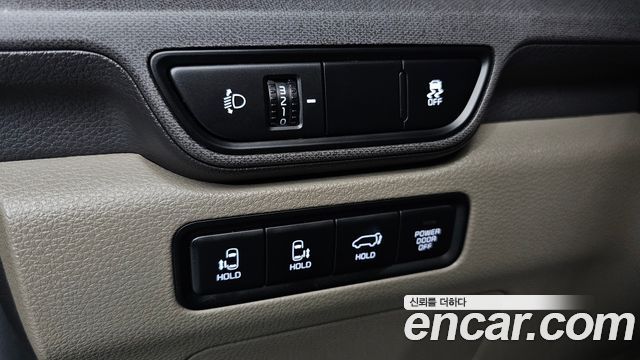 Kia Canival 2024 — photo 13