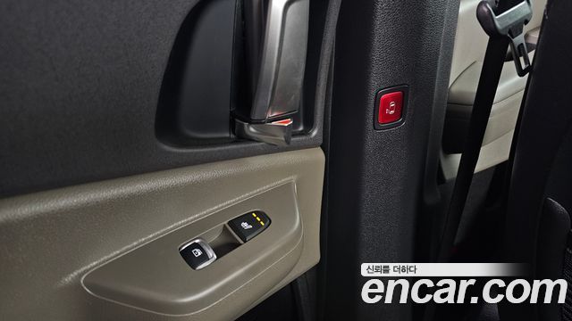 Kia Canival 2024 — photo 19