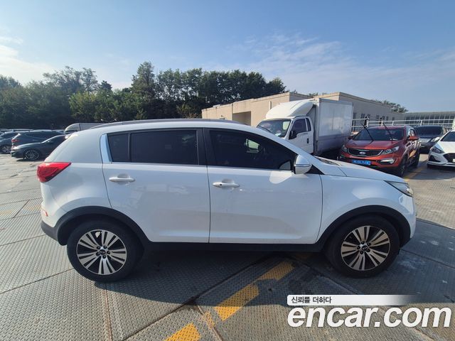 Kia Sportage 2016 — photo 2