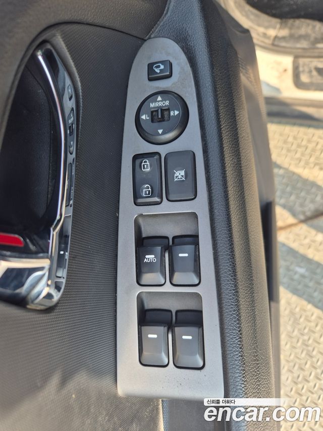 Kia Sportage 2016 — photo 9