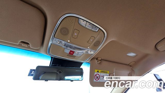 Kia K9 2023 — photo 24