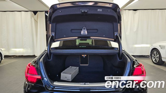 Kia K9 2023 — photo 26