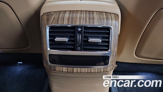 Kia K9 2023 — photo 29