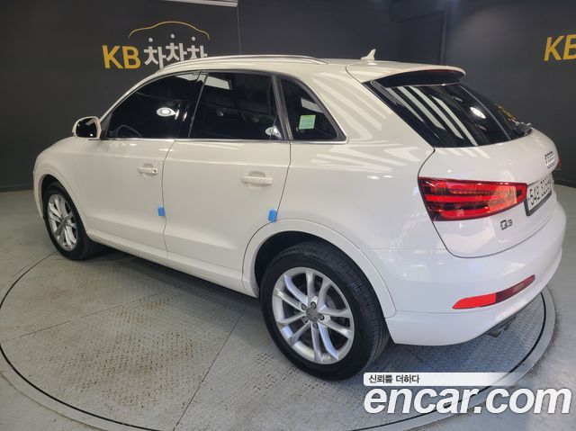 Audi Q3 2015 — photo 6