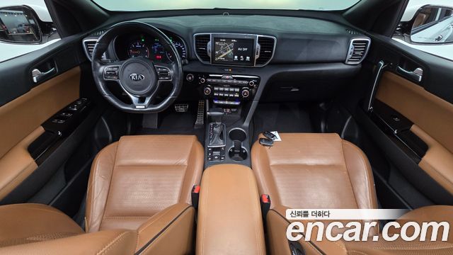 Kia Sportage 2018 — photo 10