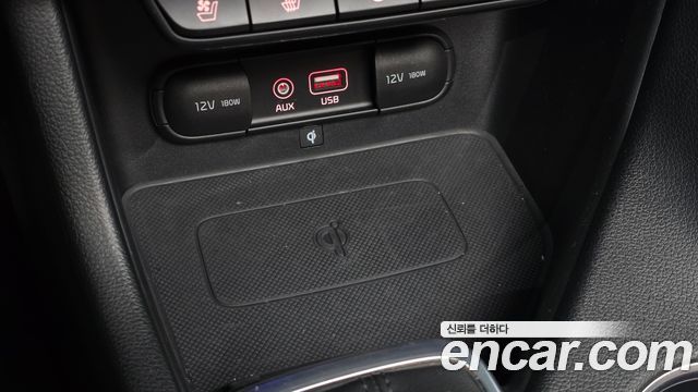 Kia Sportage 2018 — photo 23