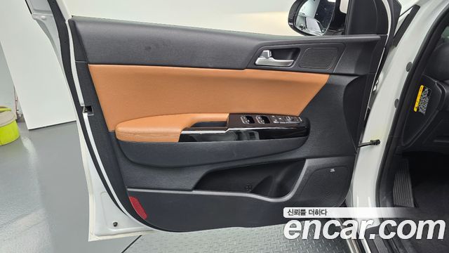 Kia Sportage 2018 — photo 14