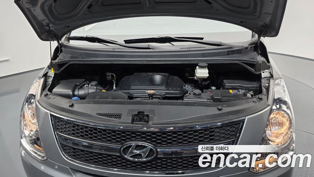 Hyundai Starex 2014 — photo 6