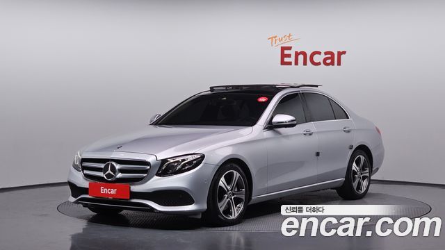 Mercedes-Benz E-Class 2017 — photo 1