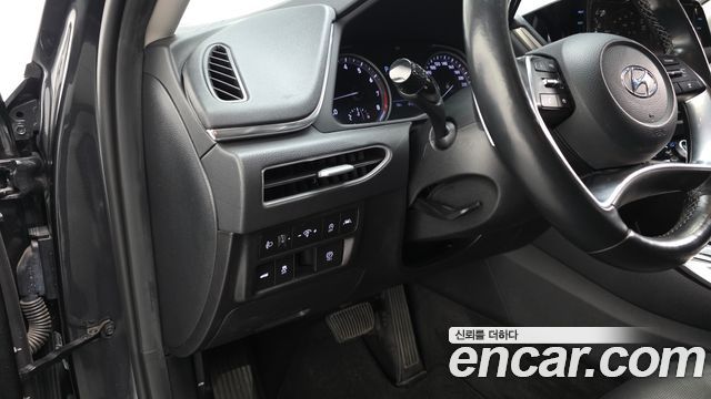 Hyundai Sonata 2021 — photo 19
