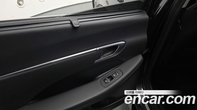 Hyundai Sonata 2021 — photo 25