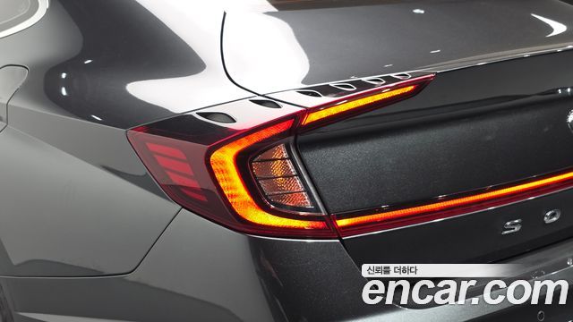 Hyundai Sonata 2021 — photo 9