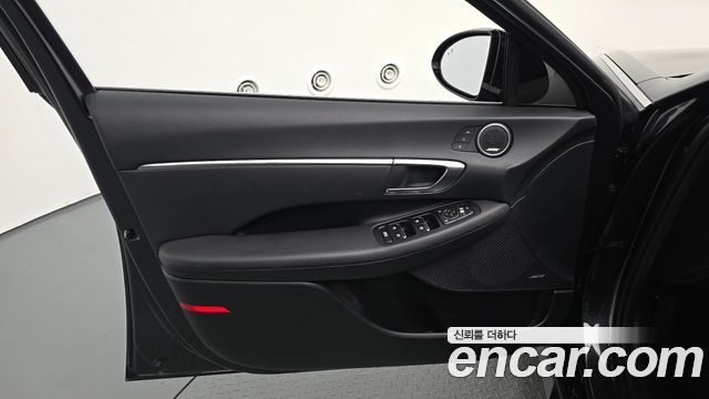 Hyundai Sonata 2021 — photo 14