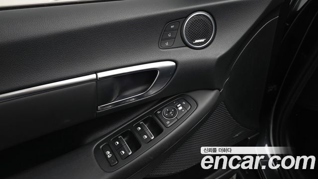 Hyundai Sonata 2021 — photo 32