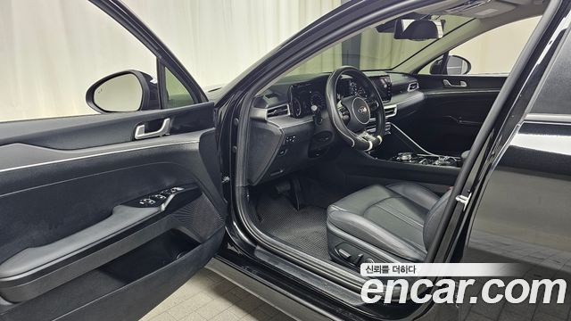 Kia K5 2021 — photo 13