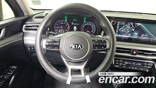 Kia K5 2021 — photo 19