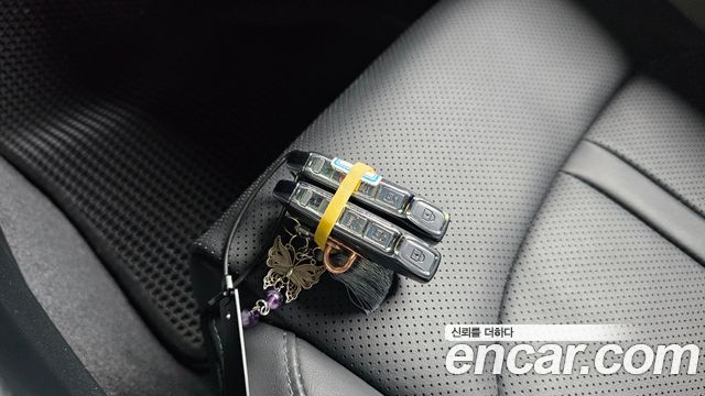 Kia K5 2021 — photo 21