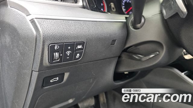Kia K5 2021 — photo 24