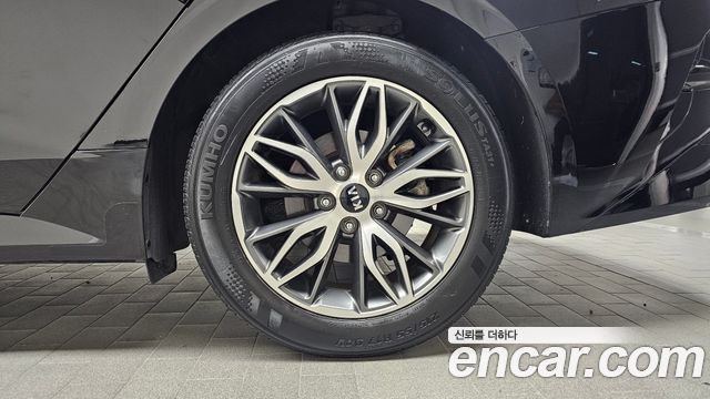 Kia K5 2021 — photo 7