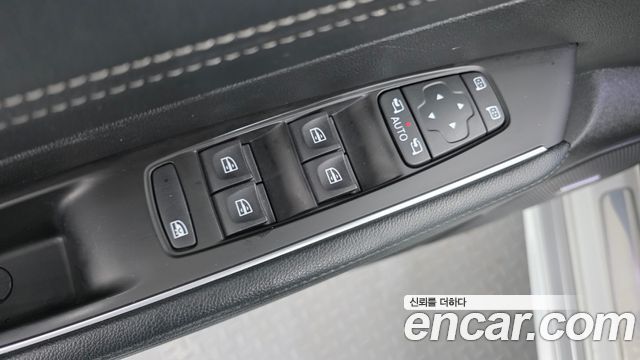 Renault Korea SM6 2016 — photo 12