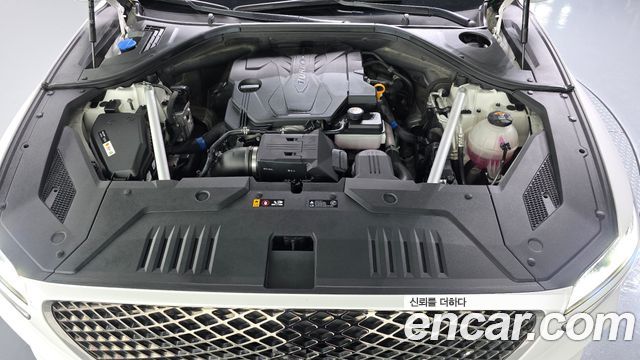 Genesis GV70 2023 — photo 6