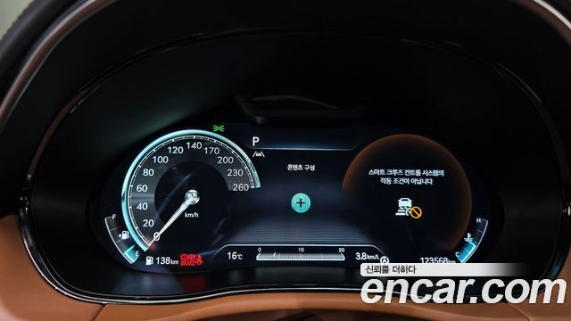 Genesis GV70 2023 — photo 11