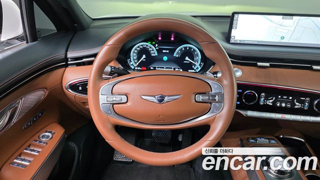 Genesis GV70 2023 — photo 19