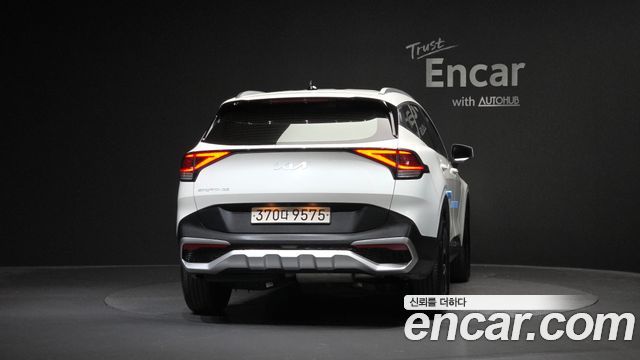 Kia Sportage 2023 — photo 4