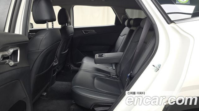 Kia Sportage 2023 — photo 17