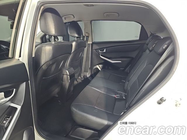 KG Mobility KORANDO 2016 — photo 11