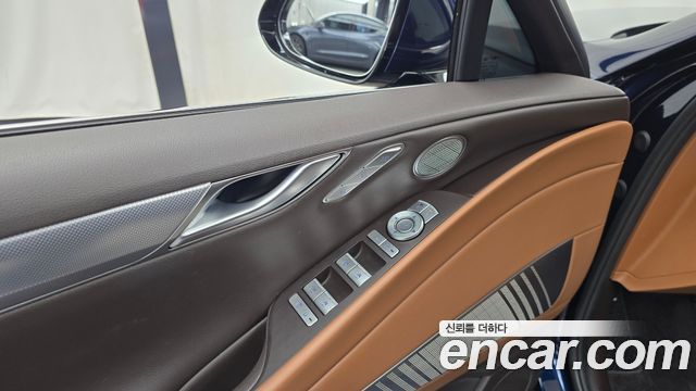 Genesis G80 2021 — photo 27