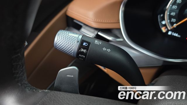 Genesis G80 2021 — photo 28