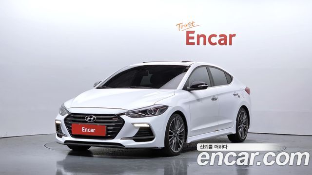 Hyundai AVANTE 2017 — photo 1