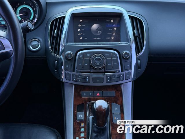 Chevrolet Korea Alpheon 2011 — photo 11