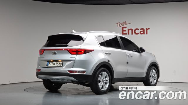 Kia Sportage 2017 — photo 2