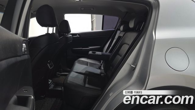 Kia Sportage 2017 — photo 18