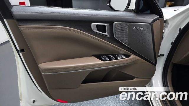 Kia K8 2023 — photo 14