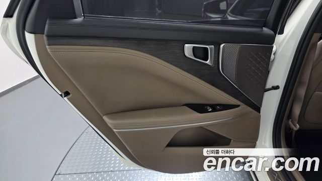 Kia K8 2023 — photo 15