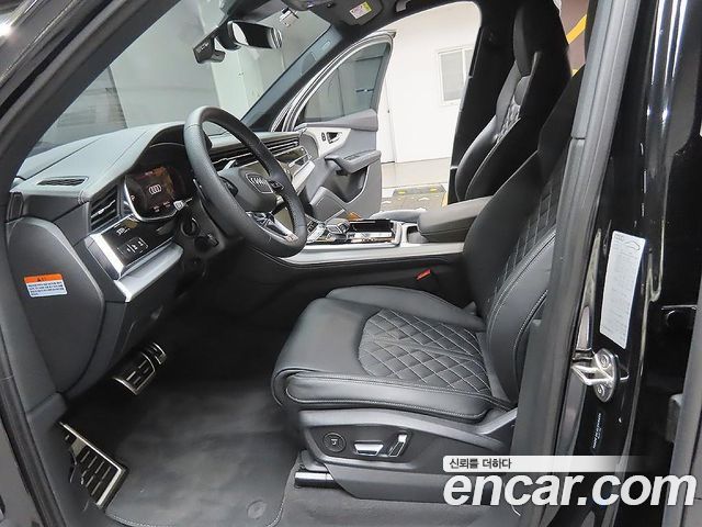 Audi Q7 2026 — photo 10