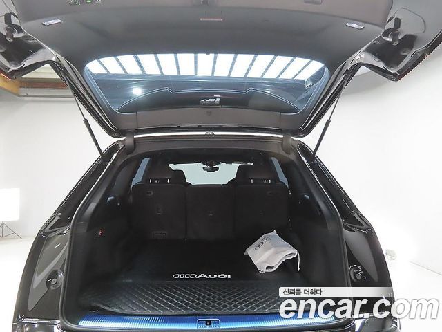 Audi Q7 2026 — photo 17
