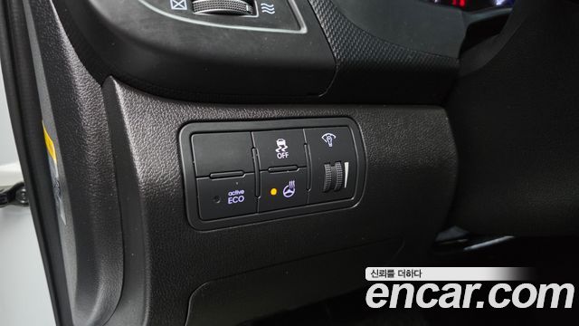Hyundai Accent 2017 — photo 24