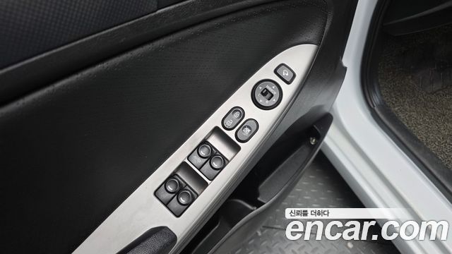 Hyundai Accent 2017 — photo 31