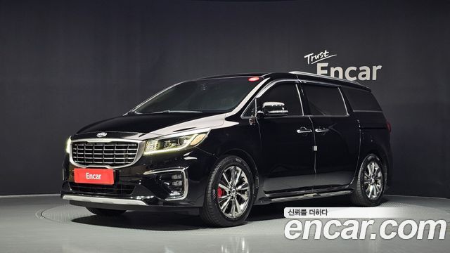Kia Canival 2019 — photo 1