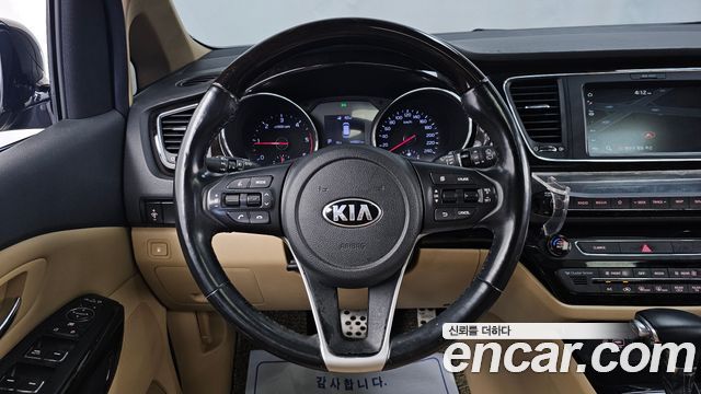 Kia Canival 2019 — photo 19