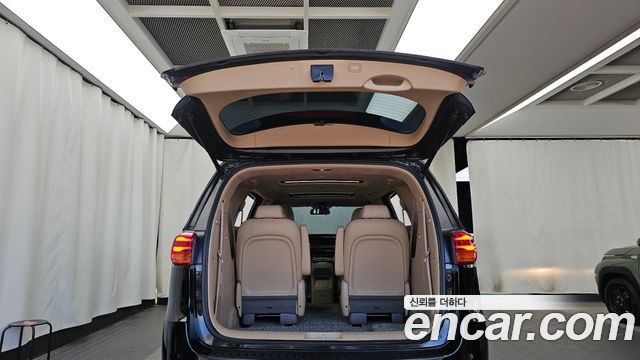 Kia Canival 2019 — photo 26